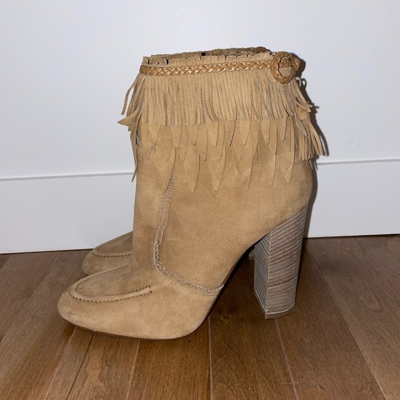 Aquazzura Tan Tiger Lilly Suede Fringe Booties 38 NEW - Picture 3 of 10